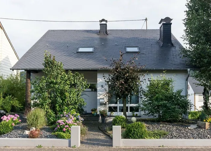 Moderne 70 Qm Mit Großer Dachterrasse Kinheim